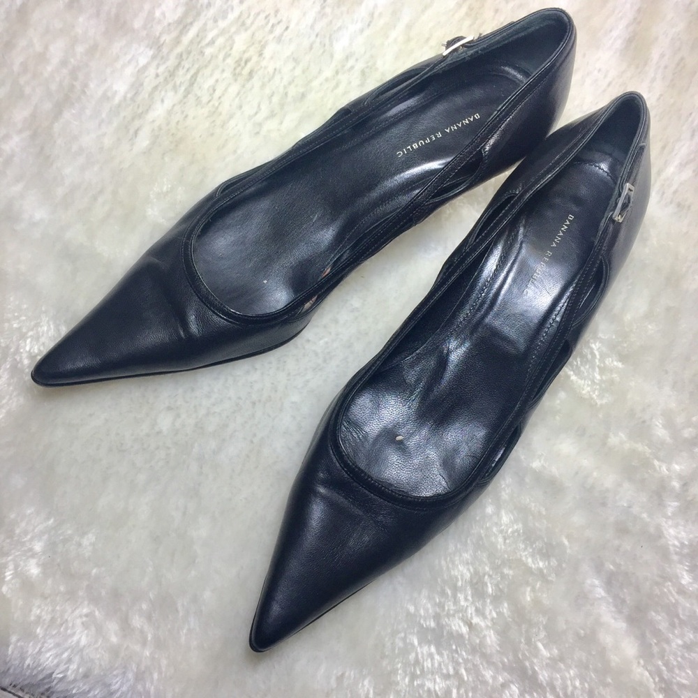 Banana Republic Pointed Toe Scarpin Heels Size 7